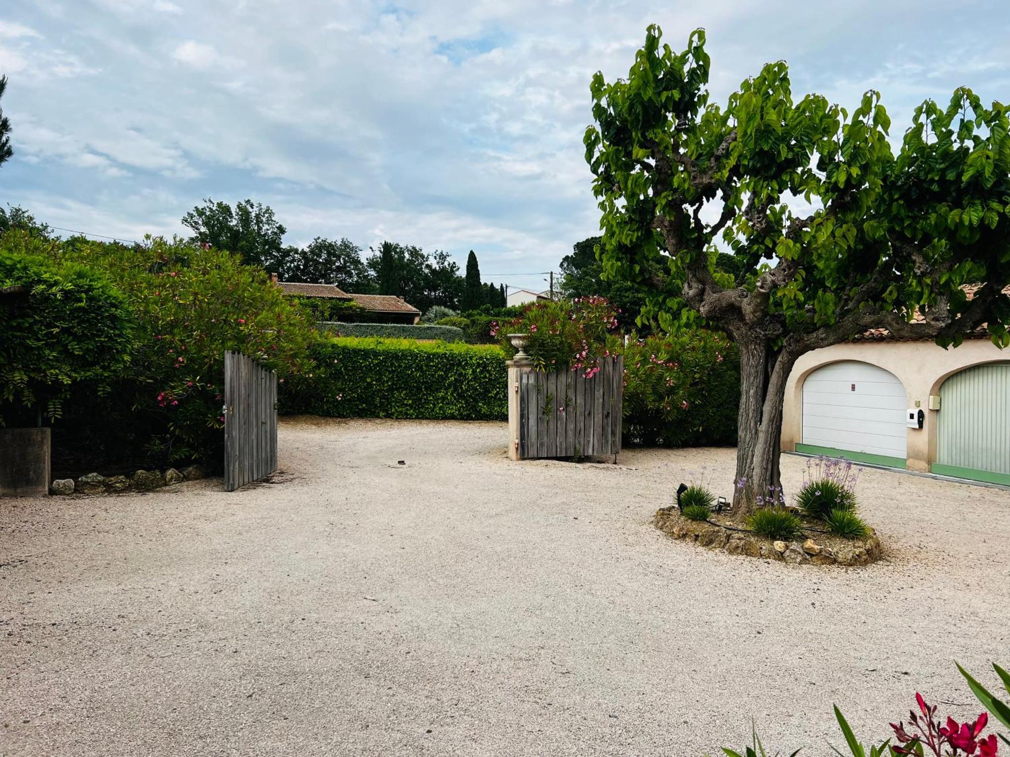 Superbe Villa, Piscine Chauffee, Jardin, Climatisee, Proche Du Village Le Plan-de-la-Tour المظهر الخارجي الصورة